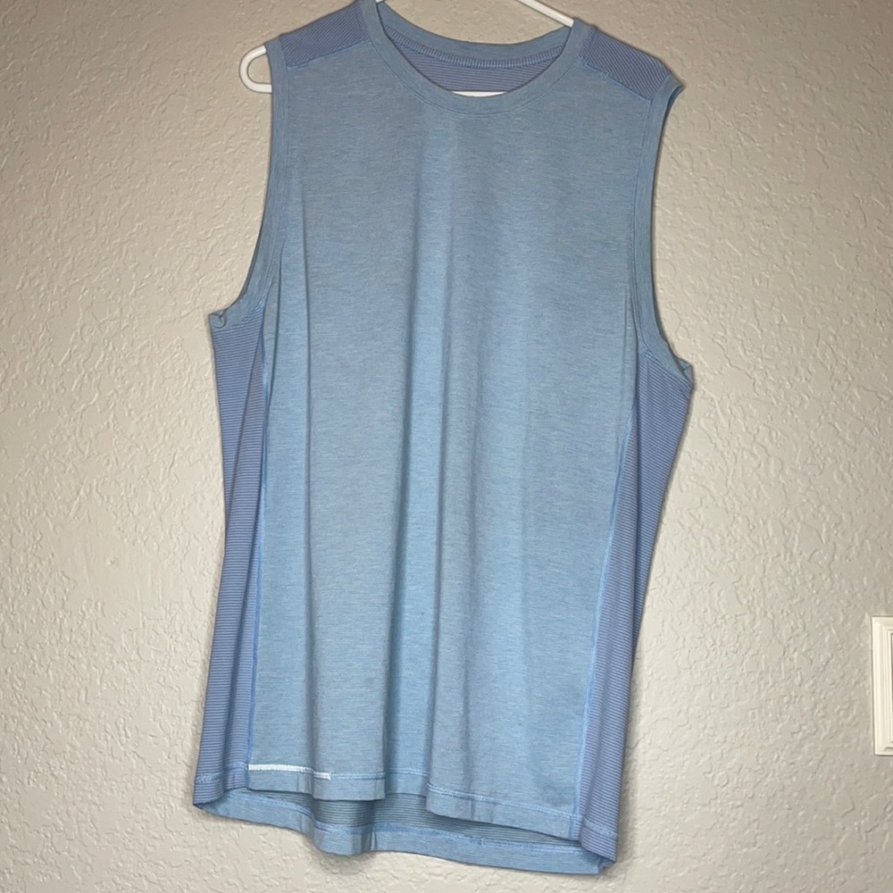 Lululemon tank top